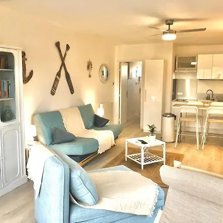 Le Brusc. Design, Parking, Wifi & Double Vue! Apartmán Six-Fours-les-Plages