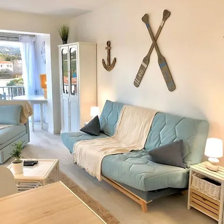 Apartmán Le Brusc. Design, Parking, Wifi & Double Vue! Six-Fours-les-Plages