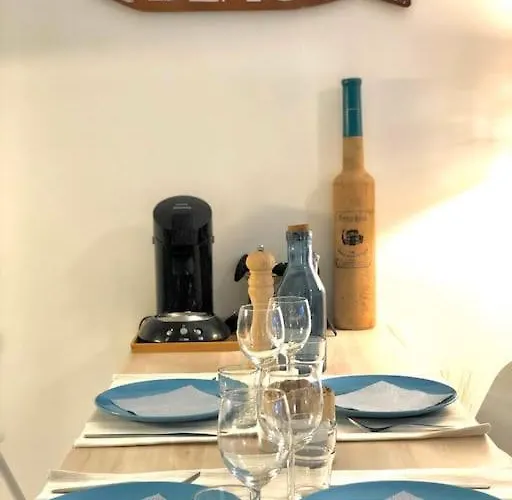 Le Brusc. Design, Parking, Wifi & Double Vue! Six-Fours-les-Plages
