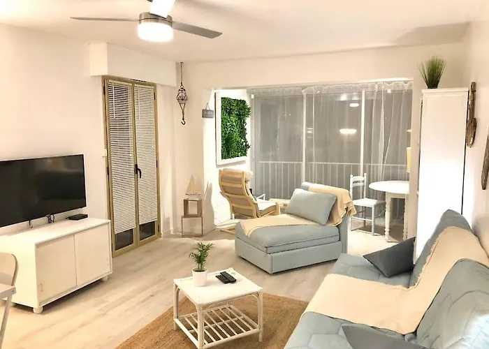 Le Brusc. Design, Parking, Wifi & Double Vue! * Six-Fours-les-Plages